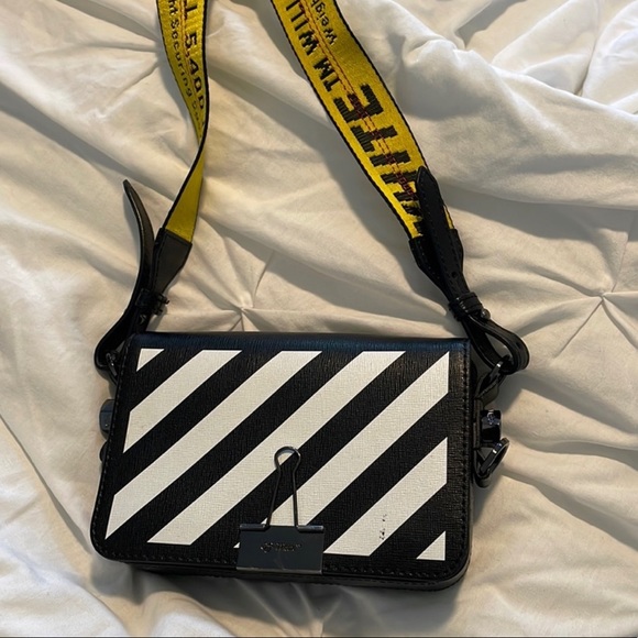 Off-White Saffiano Striped Mini Diag Binder Clip Bag Black White Yellow - Picture 4 of 6